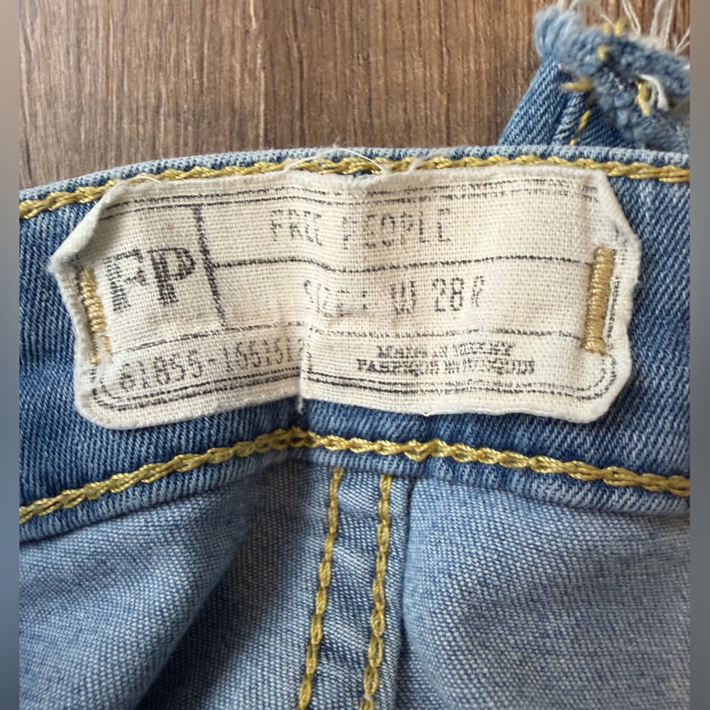 Free People flare, bottom jeans Bundle White and Jeans Size Womens 28 - Picture 8 of 9